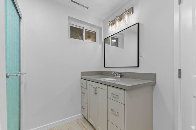 537 E 300 N, Kaysville, UT 84037