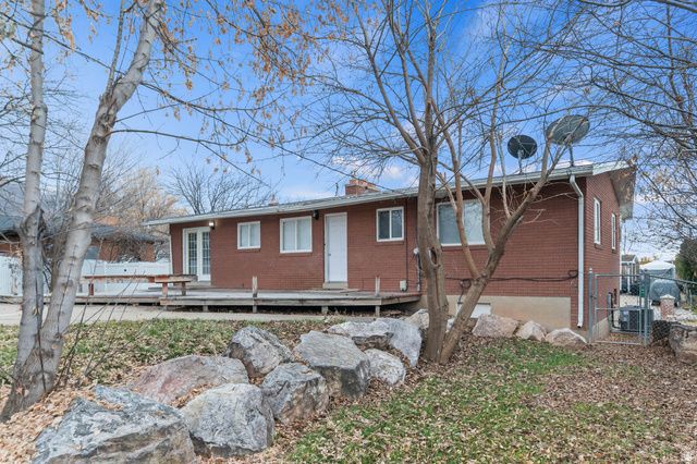 537 E 300 N, Kaysville, UT 84037