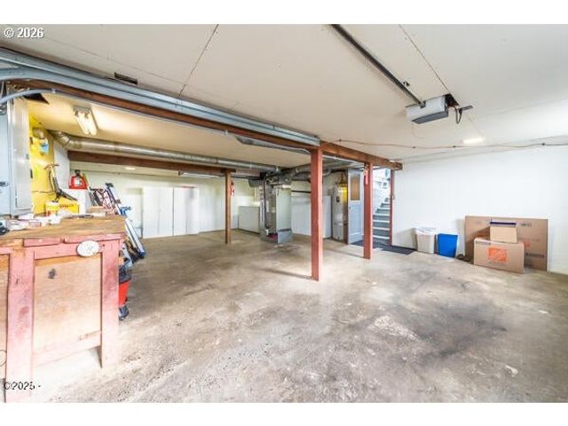 1740 Ne 16TH St, Lincoln City, OR 97367