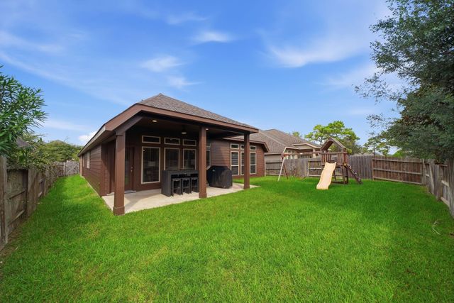 2903 Thornridge Bend Court, Pearland, TX 77584