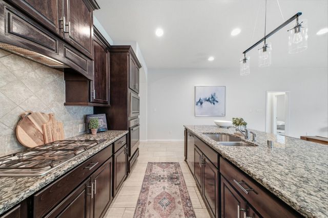 2903 Thornridge Bend Court, Pearland, TX 77584