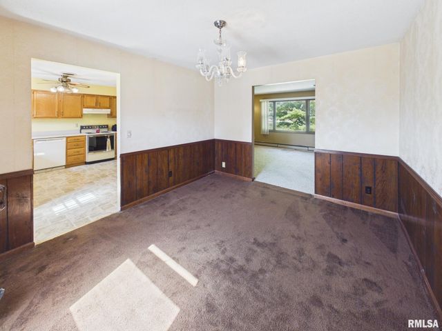 240 Trillium Lane, Springfield, IL 62707