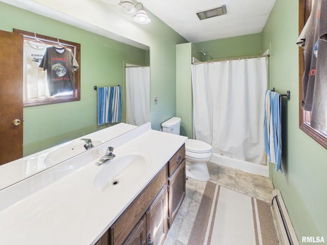 240 Trillium Lane, Springfield, IL 62707