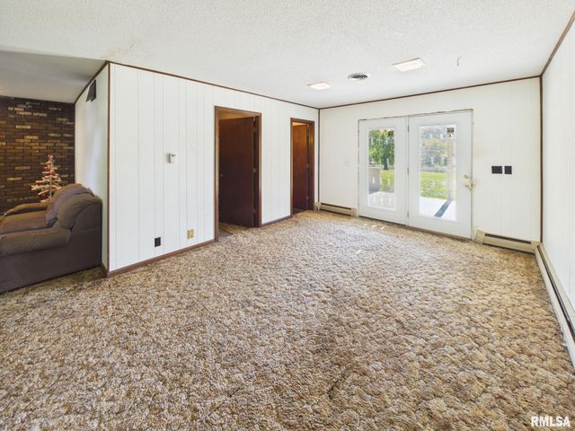 240 Trillium Lane, Springfield, IL 62707