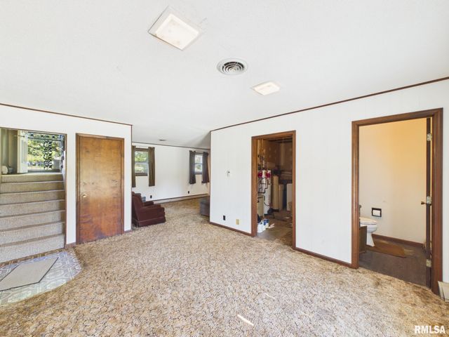 240 Trillium Lane, Springfield, IL 62707