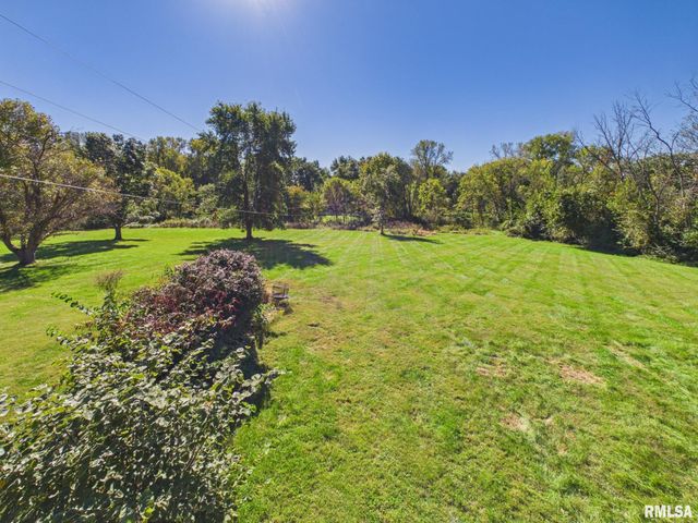240 Trillium Lane, Springfield, IL 62707