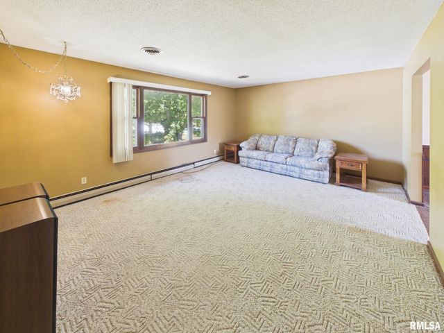 240 Trillium Lane, Springfield, IL 62707