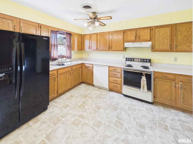 240 Trillium Lane, Springfield, IL 62707