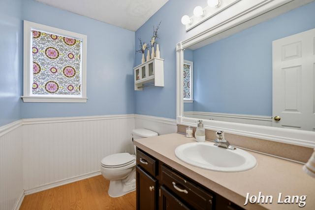 6619 Madison Avenue Se, Gaines Twp, MI 49548