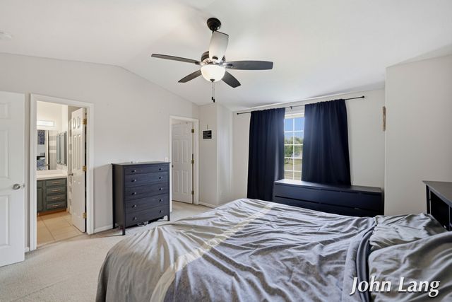6619 Madison Avenue Se, Gaines Twp, MI 49548