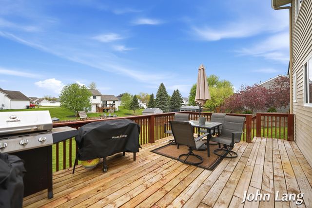6619 Madison Avenue Se, Gaines Twp, MI 49548