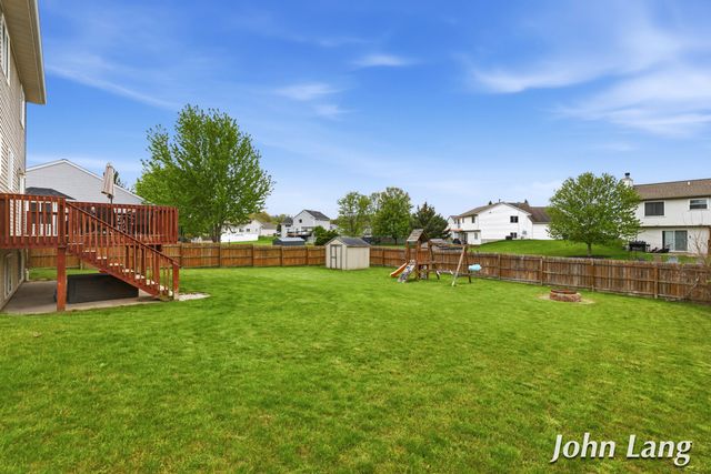 6619 Madison Avenue Se, Gaines Twp, MI 49548