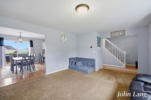 6619 Madison Avenue Se, Gaines Twp, MI 49548