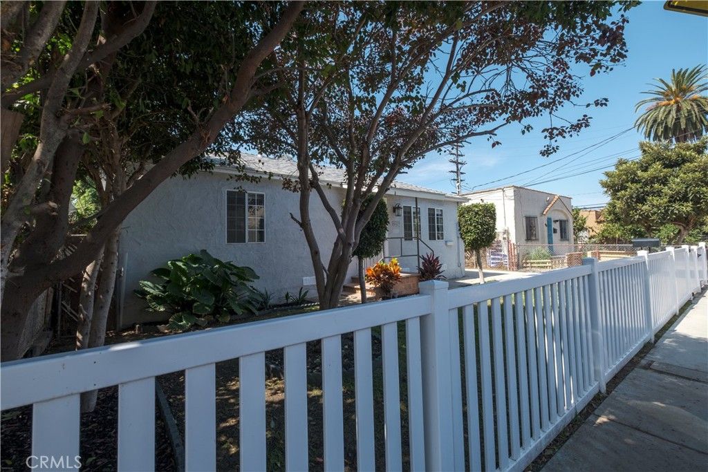 609 N Crane Avenue Avenue, Compton, CA 90221 — photo 4