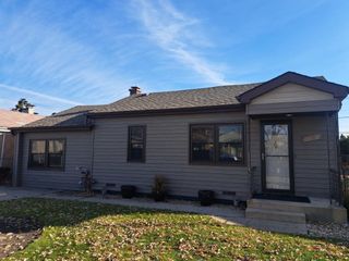 7807 Parkside Avenue, Burbank, IL 60459