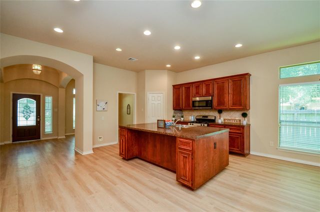 4438 Kirk Manor Court, Fresno, TX 77545