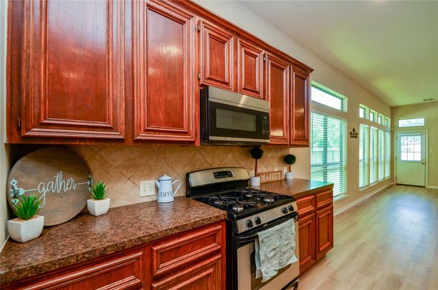 4438 Kirk Manor Court, Fresno, TX 77545
