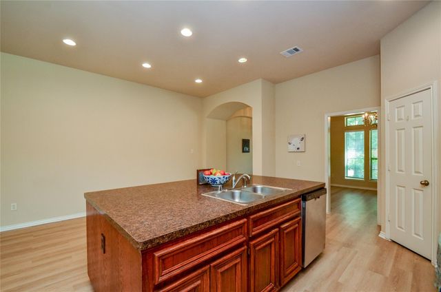 4438 Kirk Manor Court, Fresno, TX 77545
