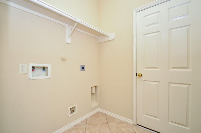 4438 Kirk Manor Court, Fresno, TX 77545