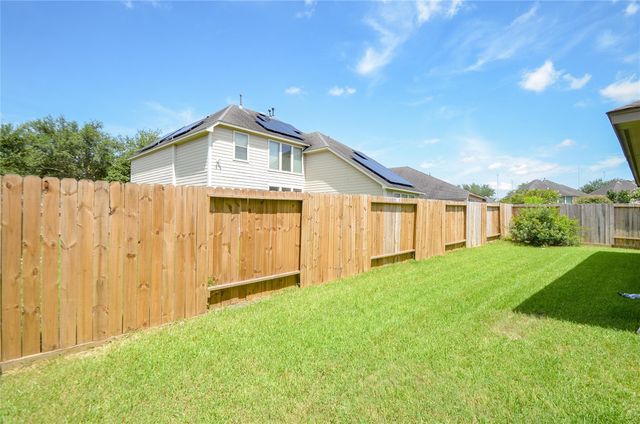 4438 Kirk Manor Court, Fresno, TX 77545