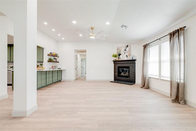 2701 Wheatland Drive, Norman, OK 73071