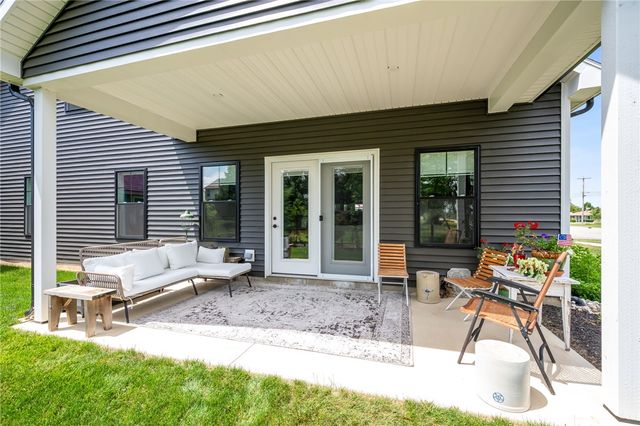 16 NORTH BRANCH RUN, Tipp City, OH 45371