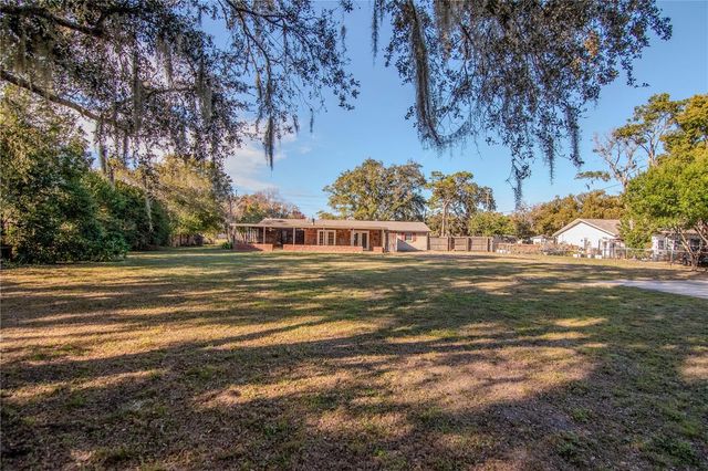 7124 CYPRESS KNOLL DRIVE, New Port Richey, FL 34653