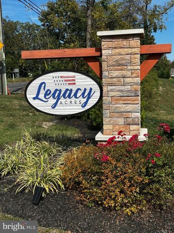 100 SENATORS WAY, Berlin, NJ 08009