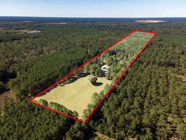 1152 Loving Road, Lufkin, TX 75901