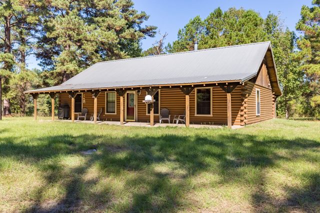 1152 Loving Road, Lufkin, TX 75901