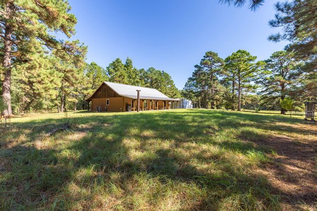 1152 Loving Road, Lufkin, TX 75901