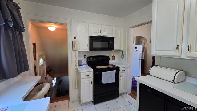 318 77th Street, Niagara Falls, NY 14304