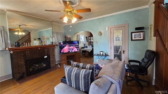 318 77th Street, Niagara Falls, NY 14304