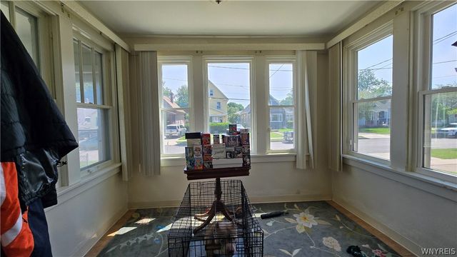 318 77th Street, Niagara Falls, NY 14304