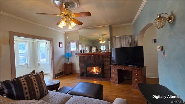 318 77th Street, Niagara Falls, NY 14304