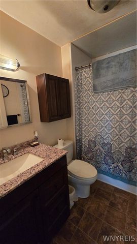 318 77th Street, Niagara Falls, NY 14304