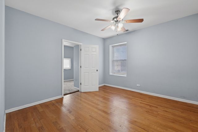 9222 S Laflin Street 2N, Chicago, IL 60620