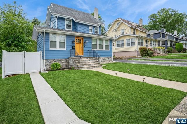44 Garden Street, Teaneck, NJ 07666