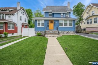 44 Garden Street, Teaneck, NJ 07666