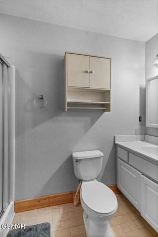 1027 Dean Circle, Dandridge, TN 37725