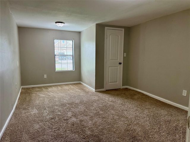 6905 Speaker Street, Hitchcock, TX 77563
