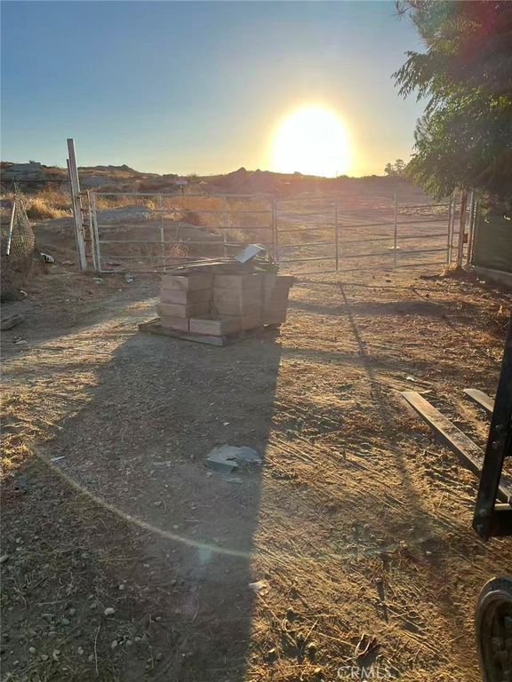 22647 Cajalco Road, Riverside, CA 92570 — exterior