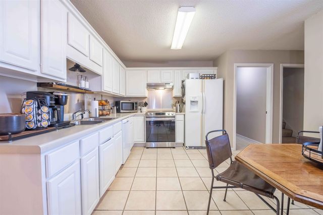 6038 ARMISTEAD ST, Arlington, TN 38002