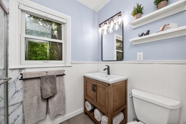 4328 Ingersoll Avenue, Des Moines, IA 50312