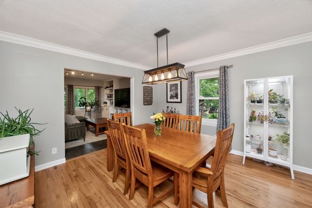 4328 Ingersoll Avenue, Des Moines, IA 50312