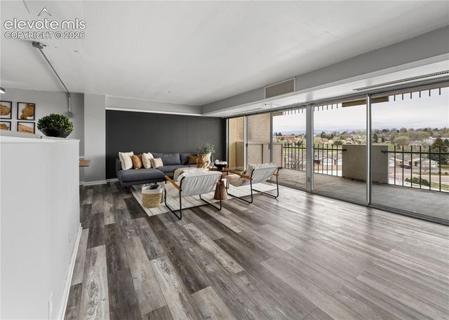 411 Lakewood Circle C404, Colorado Springs, CO 80910