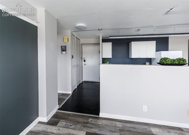 411 Lakewood Circle C404, Colorado Springs, CO 80910