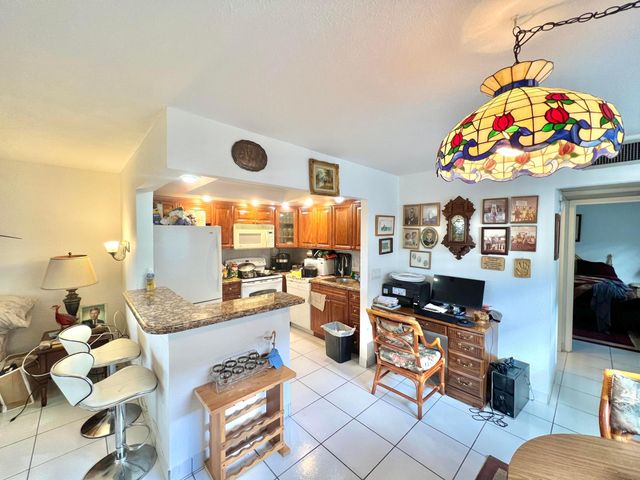 259 Saxony F Circles 259, Delray Beach, FL 33446