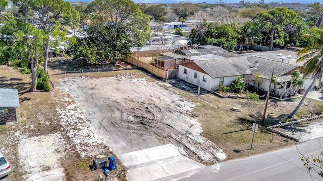 4519 60TH STREET W, Bradenton, FL 34210