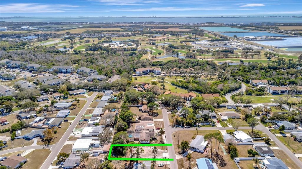 Image 2 of property listing at 4519 60TH STREET W, Bradenton, FL 34210